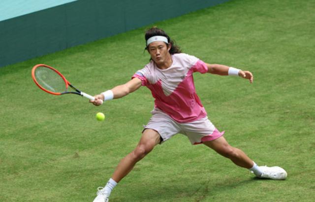 开云官网-张奔斗：张之臻挑战世界第一 查出二发是巨大差距